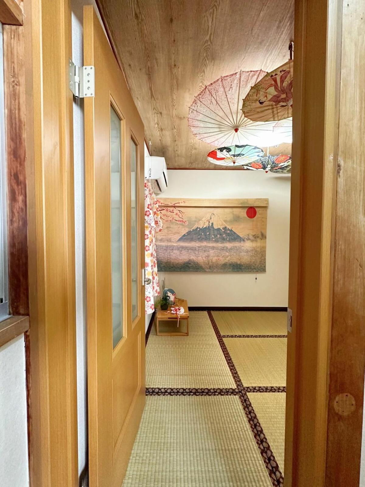 貸切 一戸建て古民家 3部屋 静か Villa *